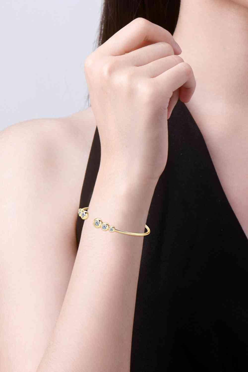 1.8 Carat Moissanite 925 Sterling Silver Bracelet - Clothes For Her Online Store