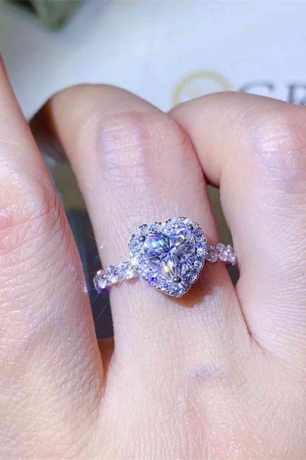 1 Carat Moissanite Heart Ring - Clothes For Her Online Store