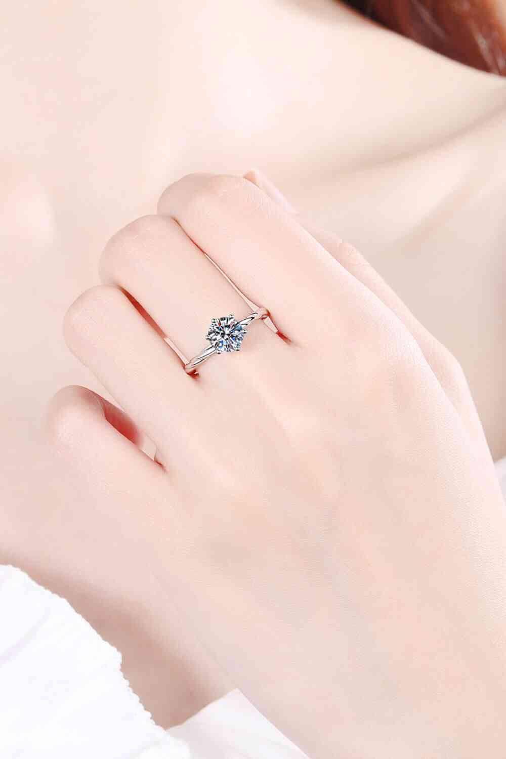 1 Carat Moissanite 6-Prong Twisted Ring - Clothes For Her Online Store