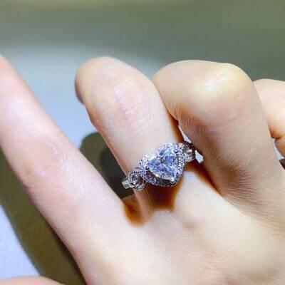 1 Carat Moissanite 925 Sterling Silver Ring - Clothes For Her Online Store