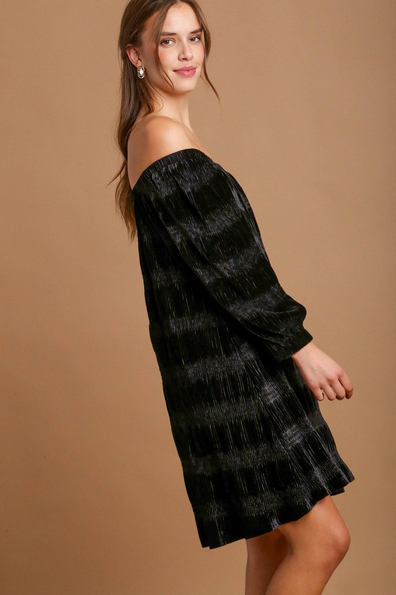 Umgee Off-Shoulder Balloon Sleeve Velvet Mini Dress - Clothes For Her Online Store