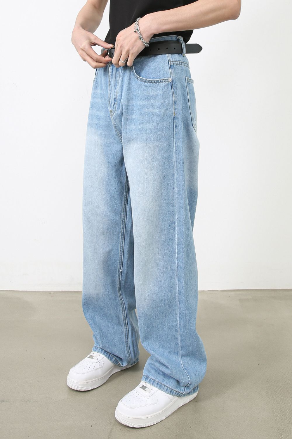 Men's Wide Straight Jeans with Pockets - Clothes For Her Online Store