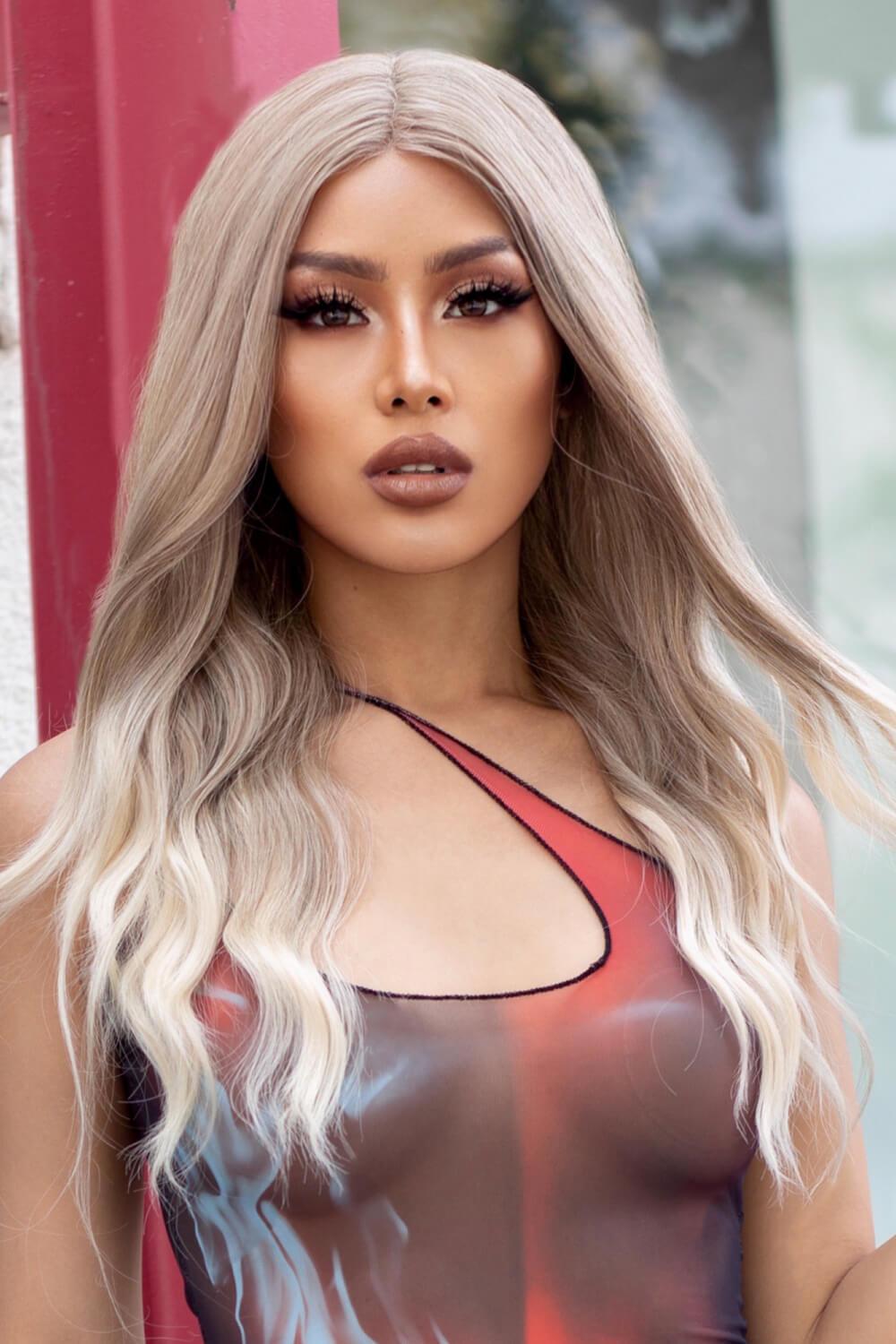 13*2" Lace Front Wigs Synthetic Long Wave 24" 150% Density in Medium Blonde Highlights - Clothes For Her Online Store