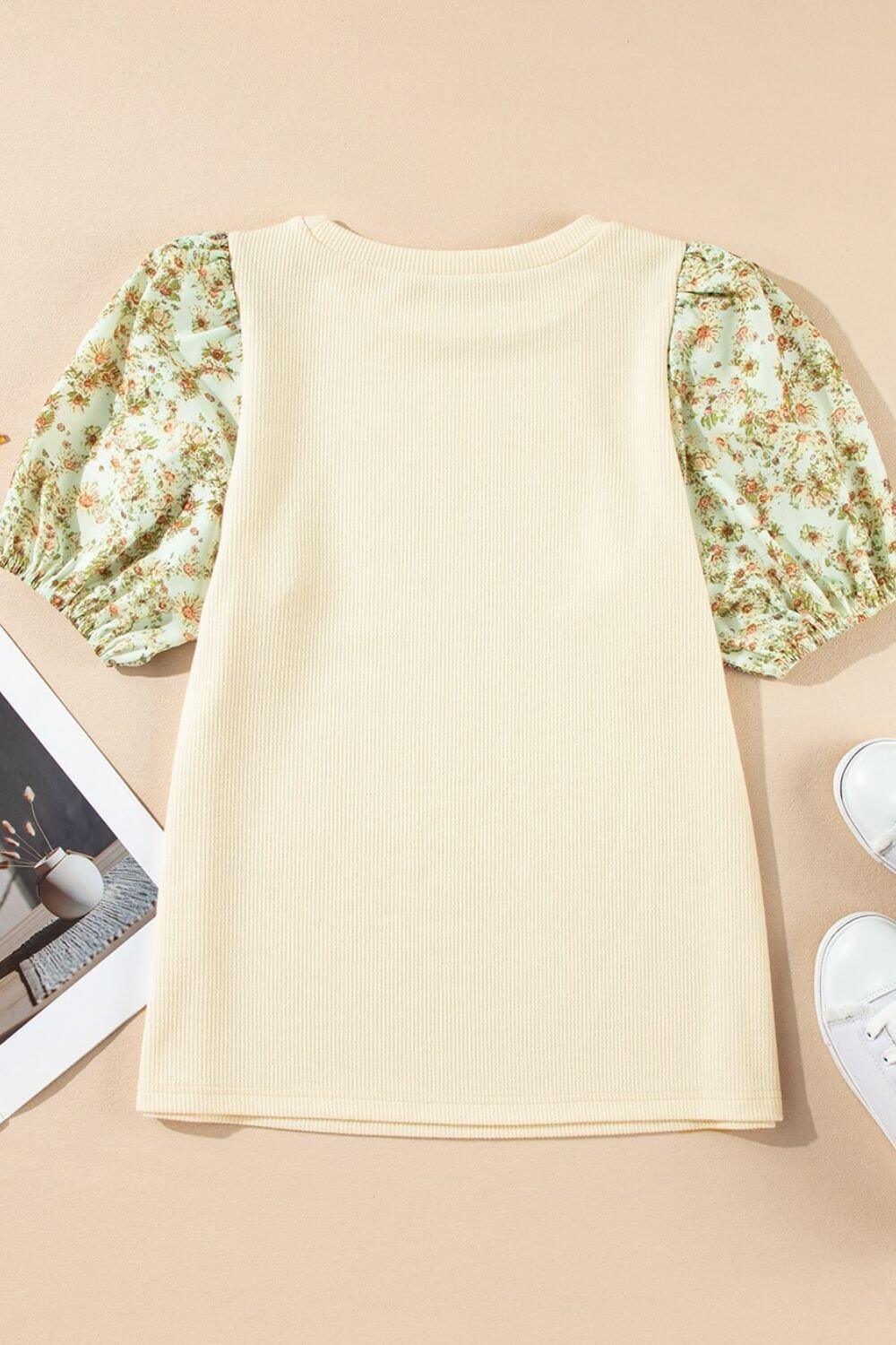 Floral Puff Sleeve Ribbed Blouse