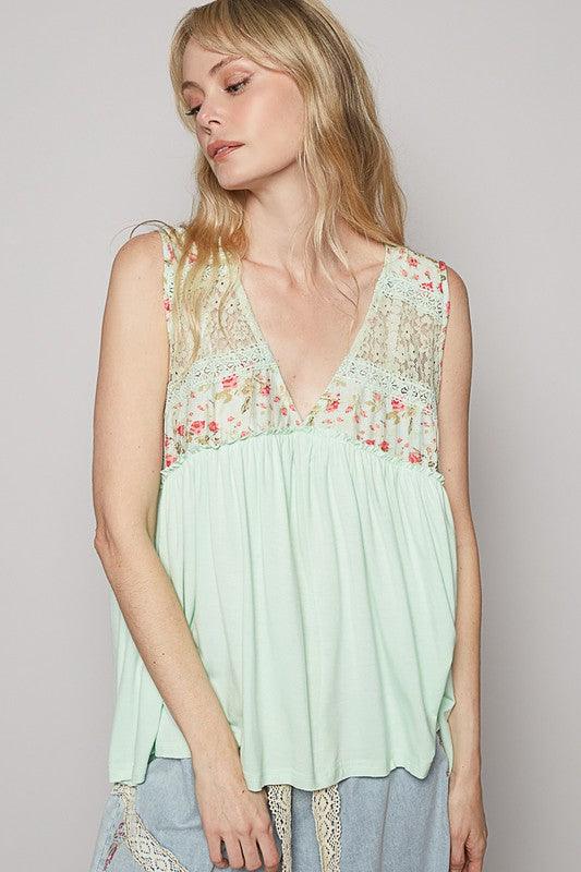 POL Lace Detail Frill Floral V-Neck Sleeveless Top