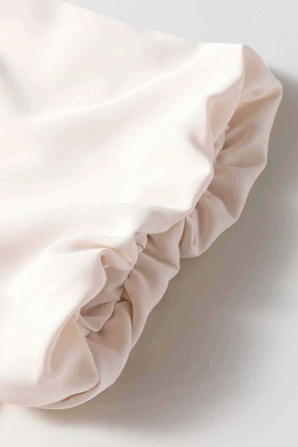 Bow Tie Short Puff Sleeve Ruffle Hem Blouse