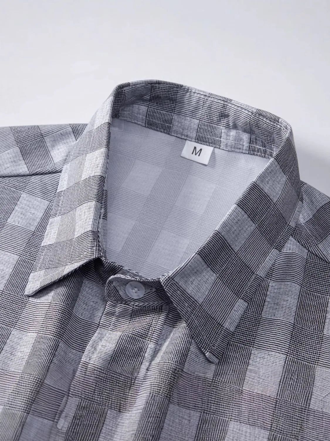Men's Plus Size Casual Plaid Short Sleeve Button-Down Shirt