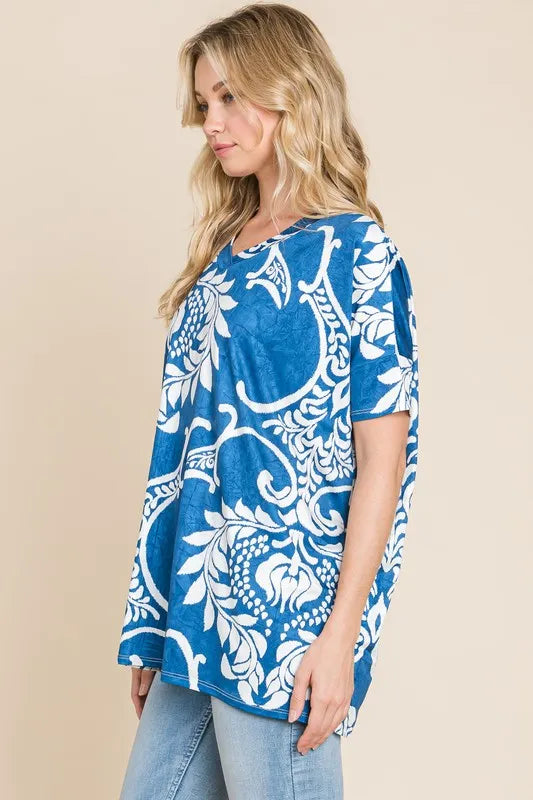 BOMBOM Printed Relaxed V-Neck Tunic Top