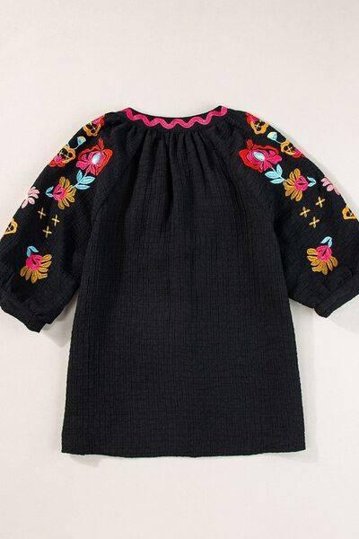 Floral Embroidered Notched Puff Sleeve Blouse