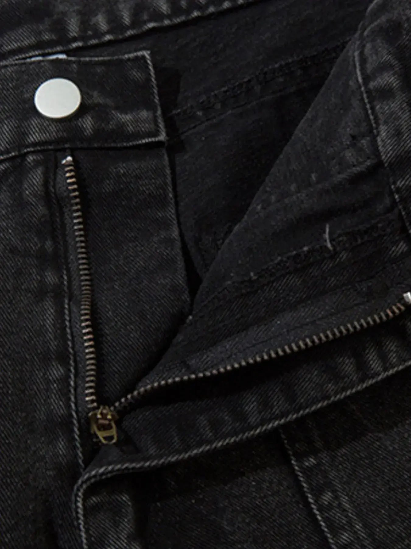 Men's Wide Leg Cargo Denim Jeans with Multi Pockets