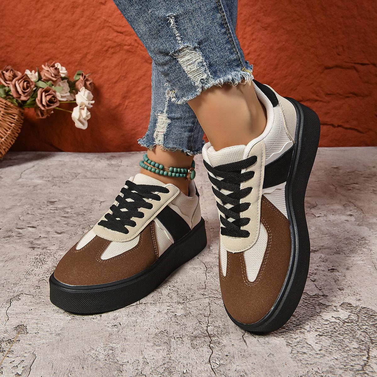 Lace Up Round Toe Contrast Sneakers