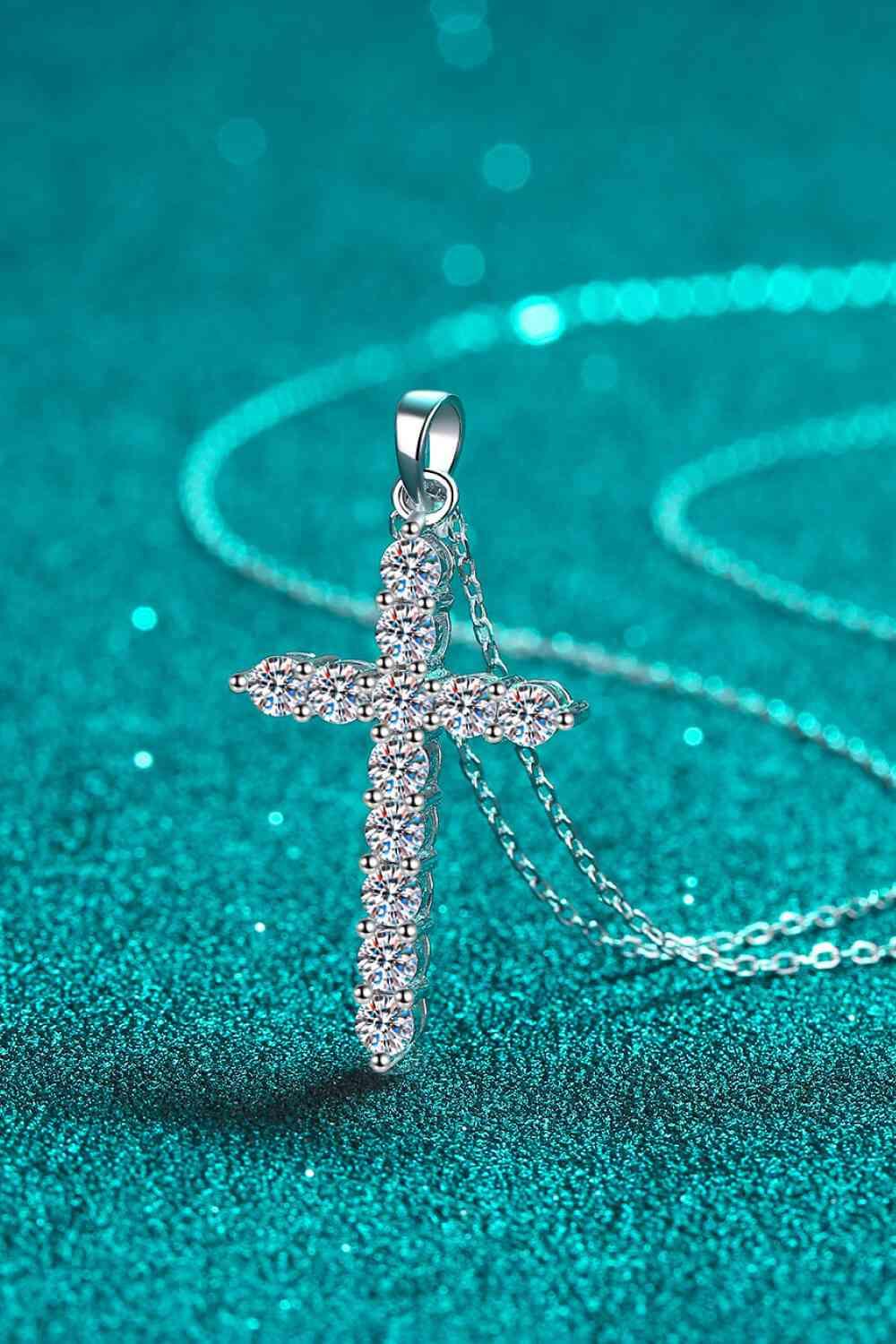 Moissanite Cross Pendant Chain Necklace