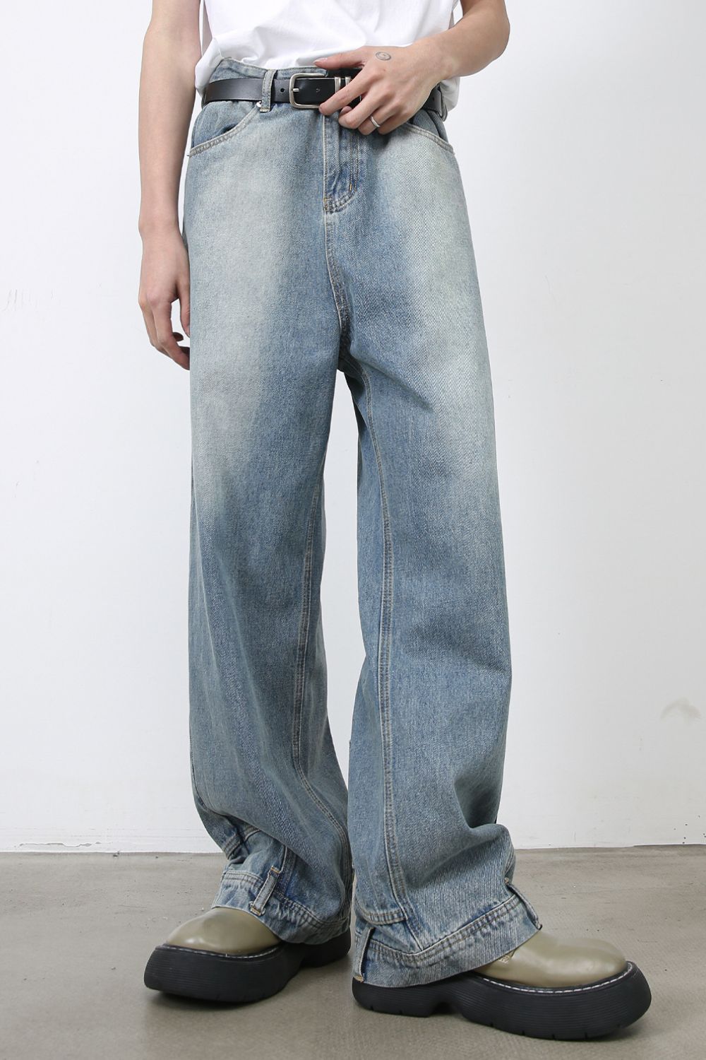 Men's Washed Loose Jeans with Pockets - Clothes For Her Online Store