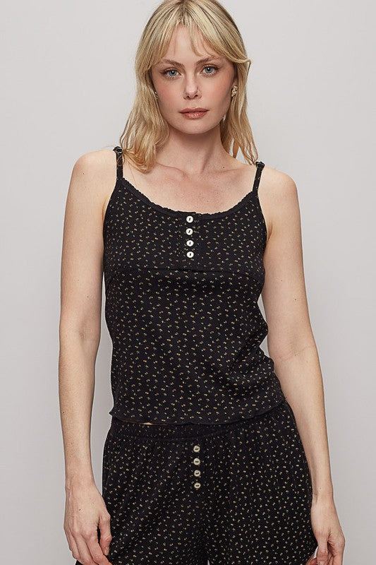 POL Floral Scoop Neck Adjustable Strap Cami - Clothes For Her Online Store