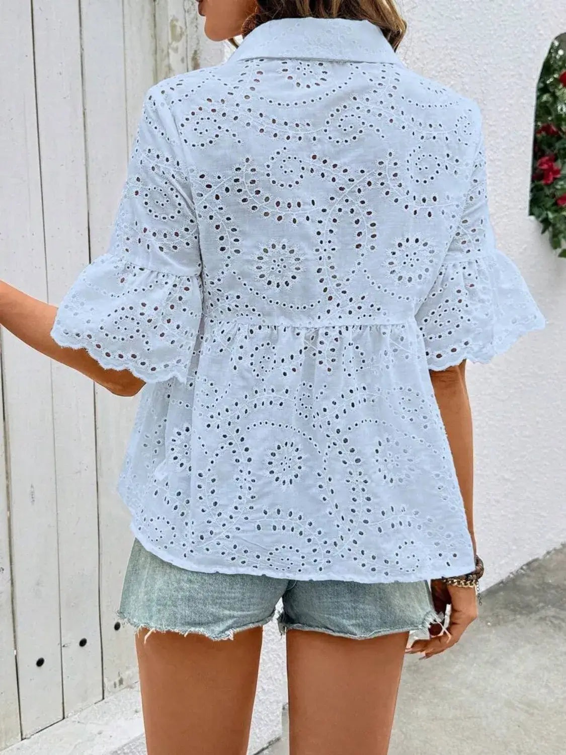 Eyelet Solid Collared Neck Half Sleeve Shirt