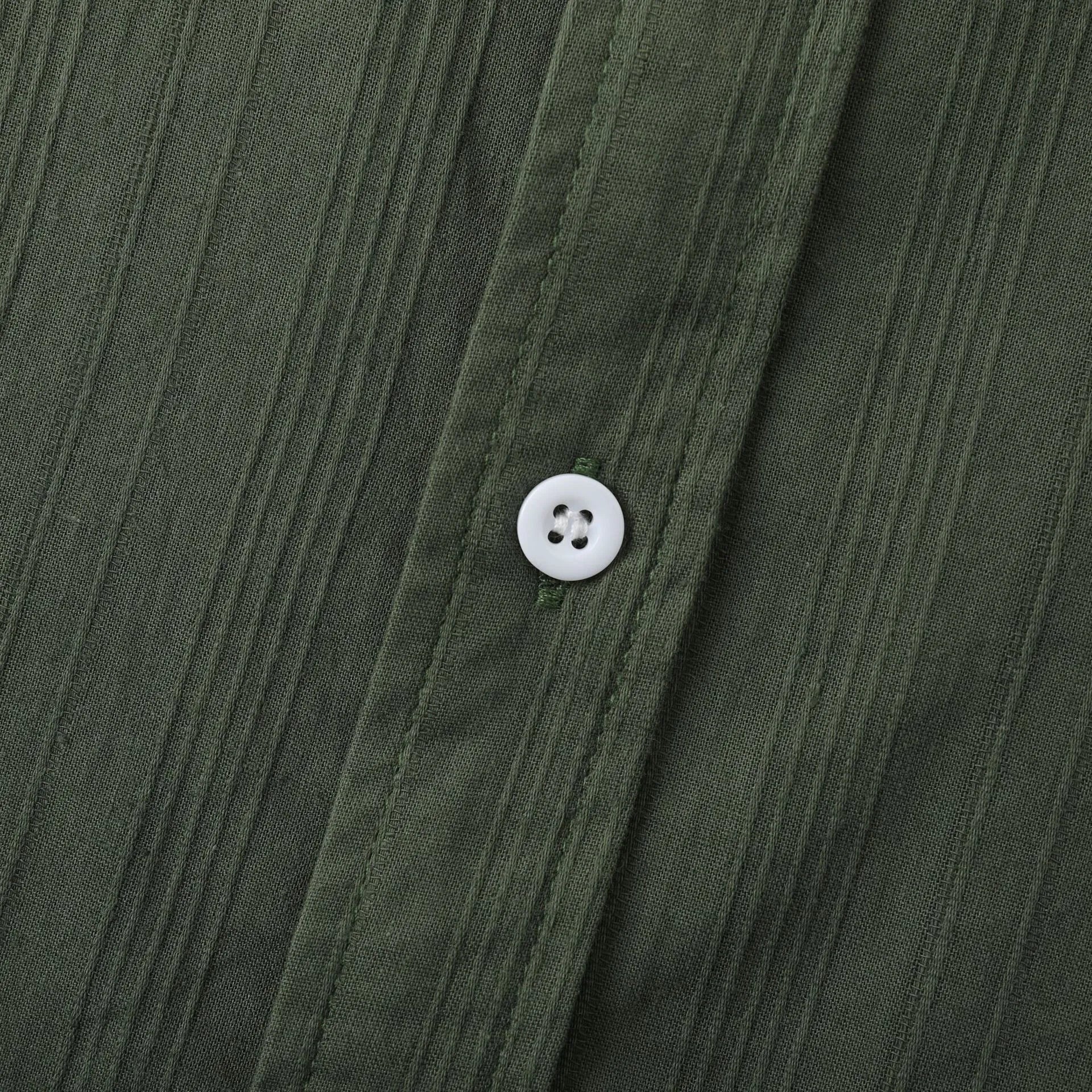Men's Short Sleeve Button Down Shirt with Chest Pocket