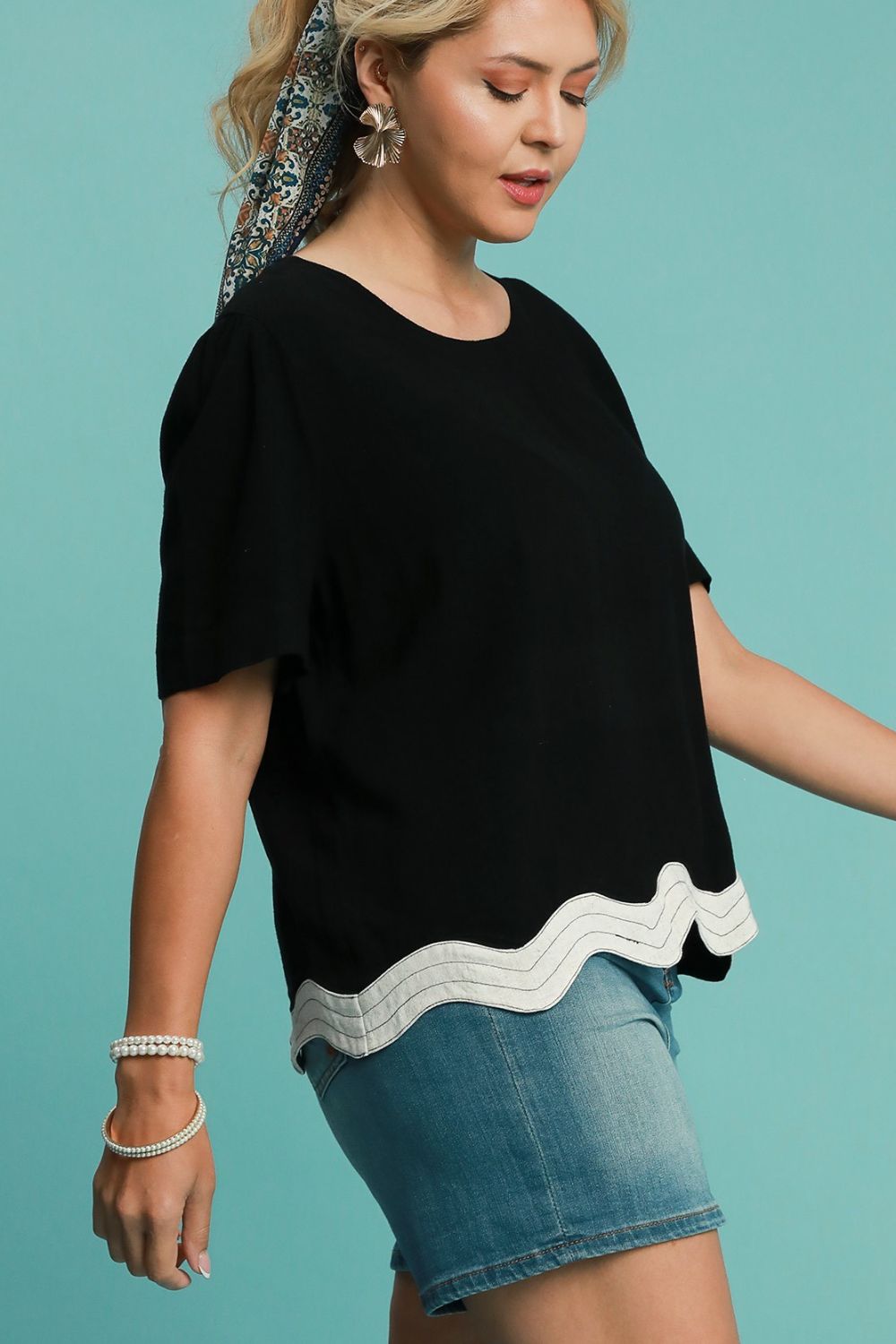 Umgee Full Size Linen Blend Scalloped Hem Top Plus Size - Clothes For Her Online Store