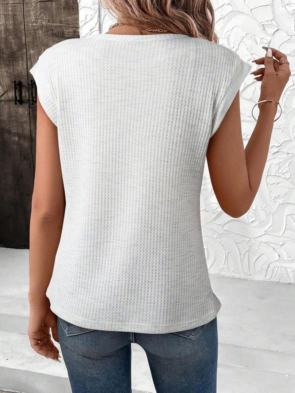 Heathered Round Neck Cap Sleeve T-Shirt