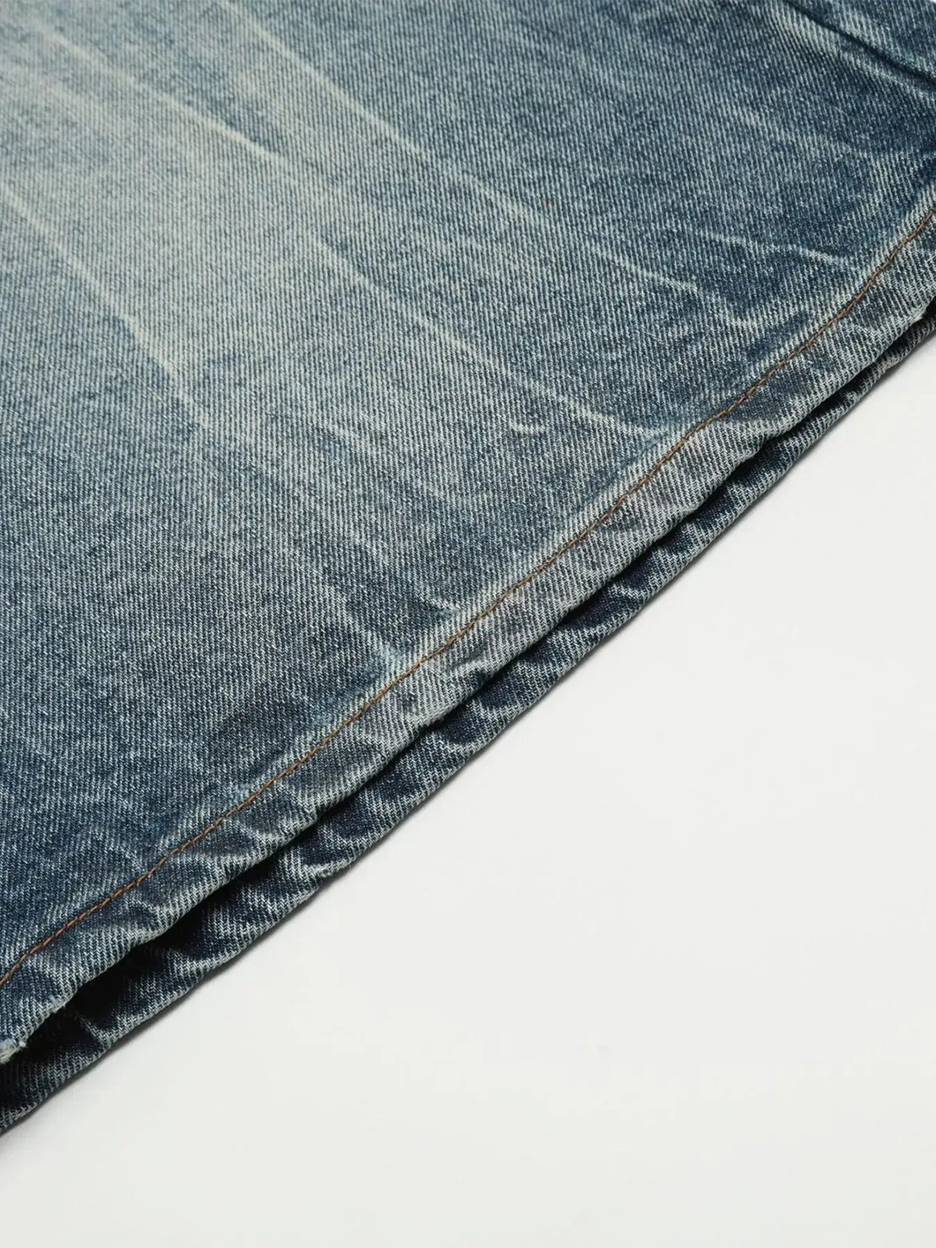 Men's Wash Wide-Leg Denim Shorts