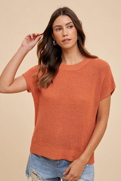 Annie Wear Round Neck Short Sleeve Sweater