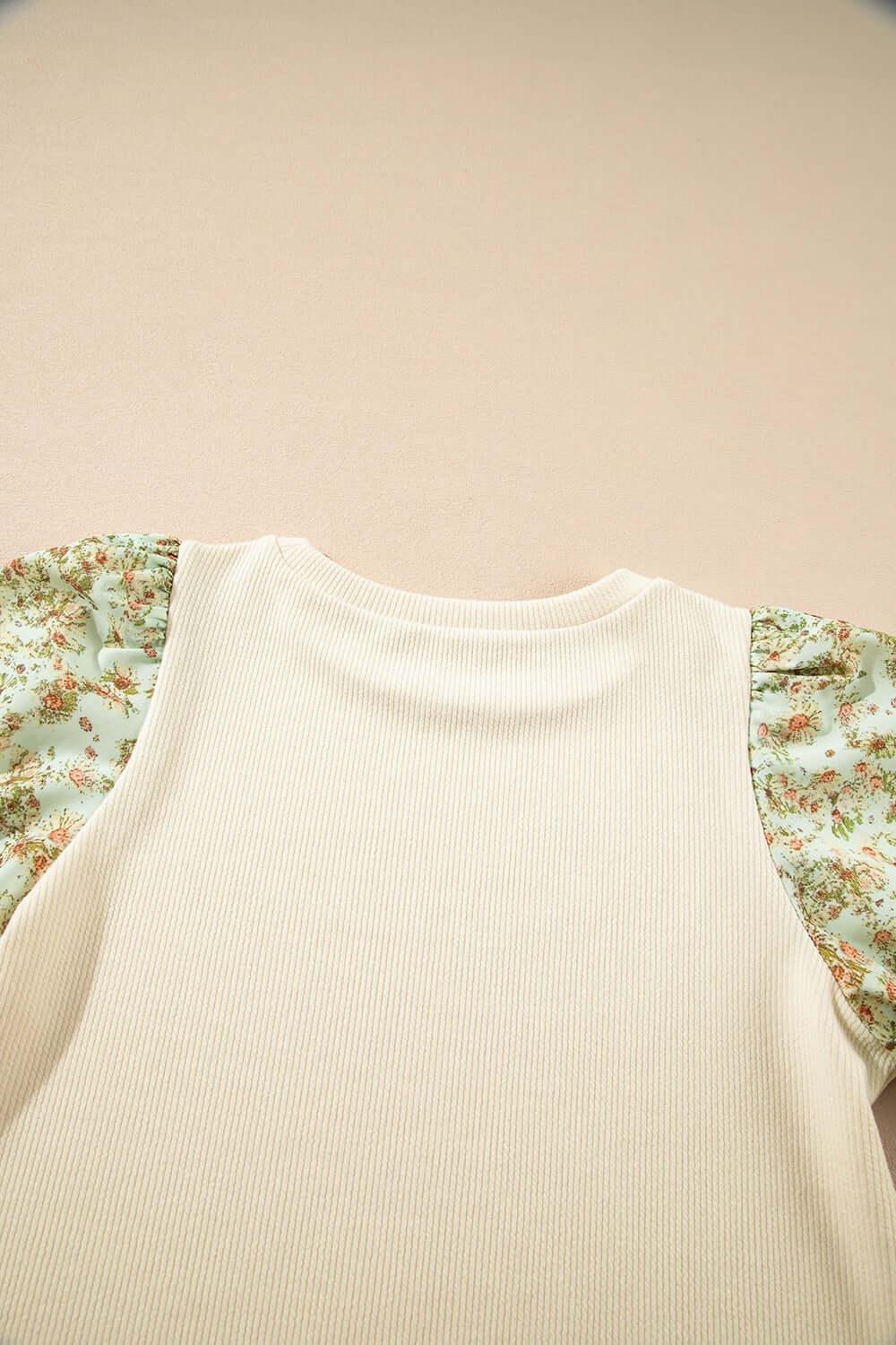 Floral Puff Sleeve Ribbed Blouse