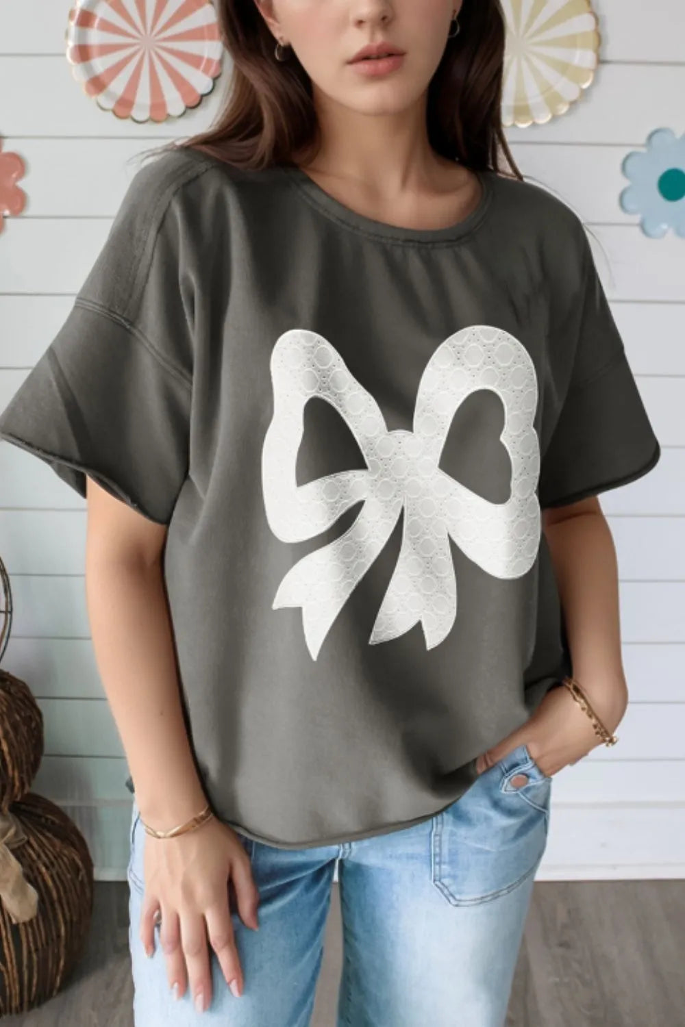 Bow Graphic Short Sleeve T-Shirt