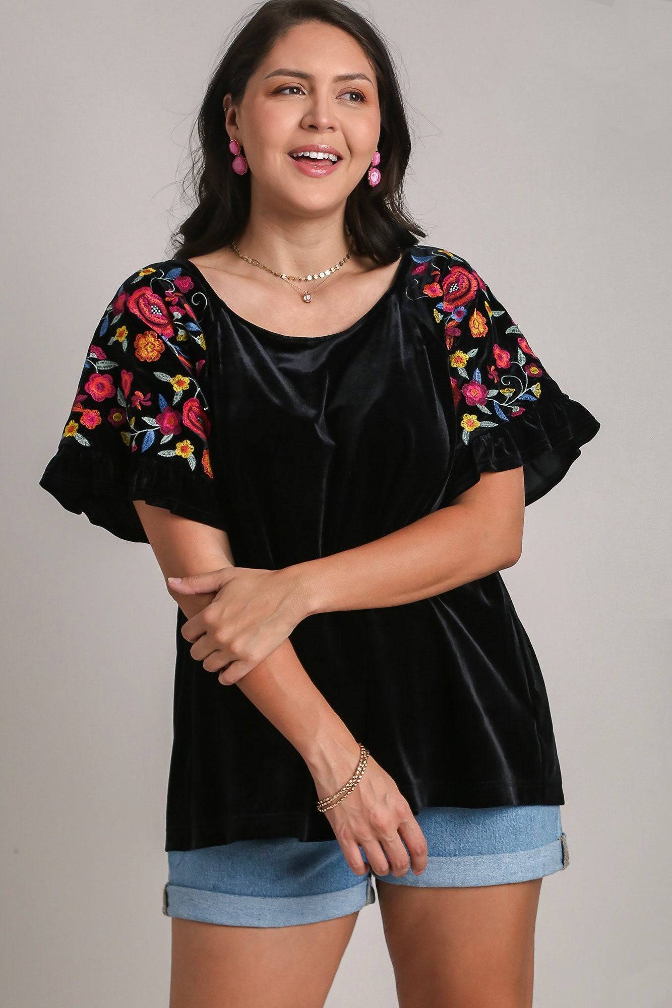 Umgee Full Size Velvet Embroidery Short Sleeve Blouse - Clothes For Her Online Store