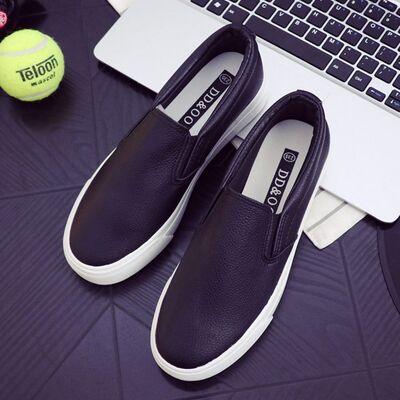 Round Toe Flat Slip-Ons