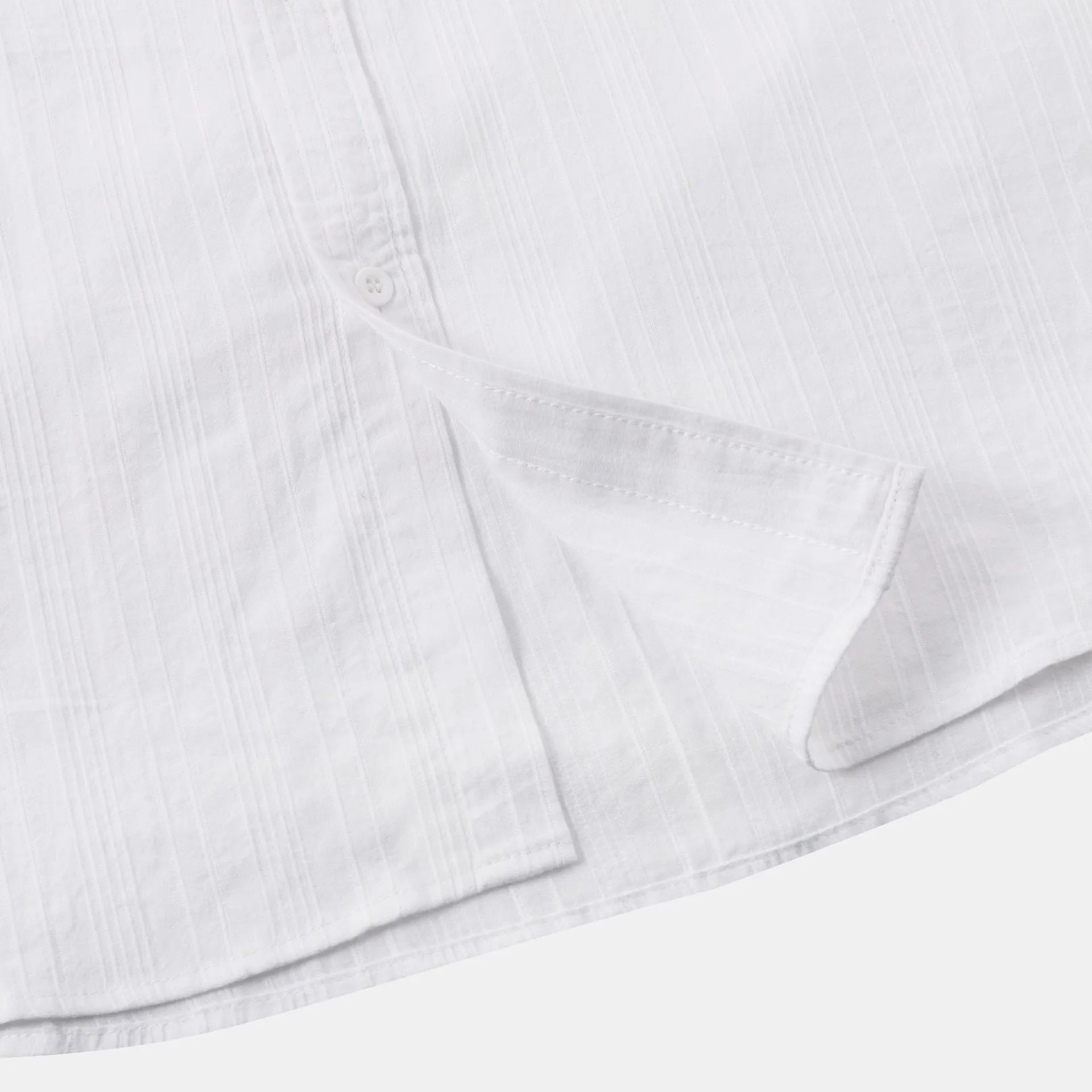 Men's Short Sleeve Button Down Shirt with Chest Pocket