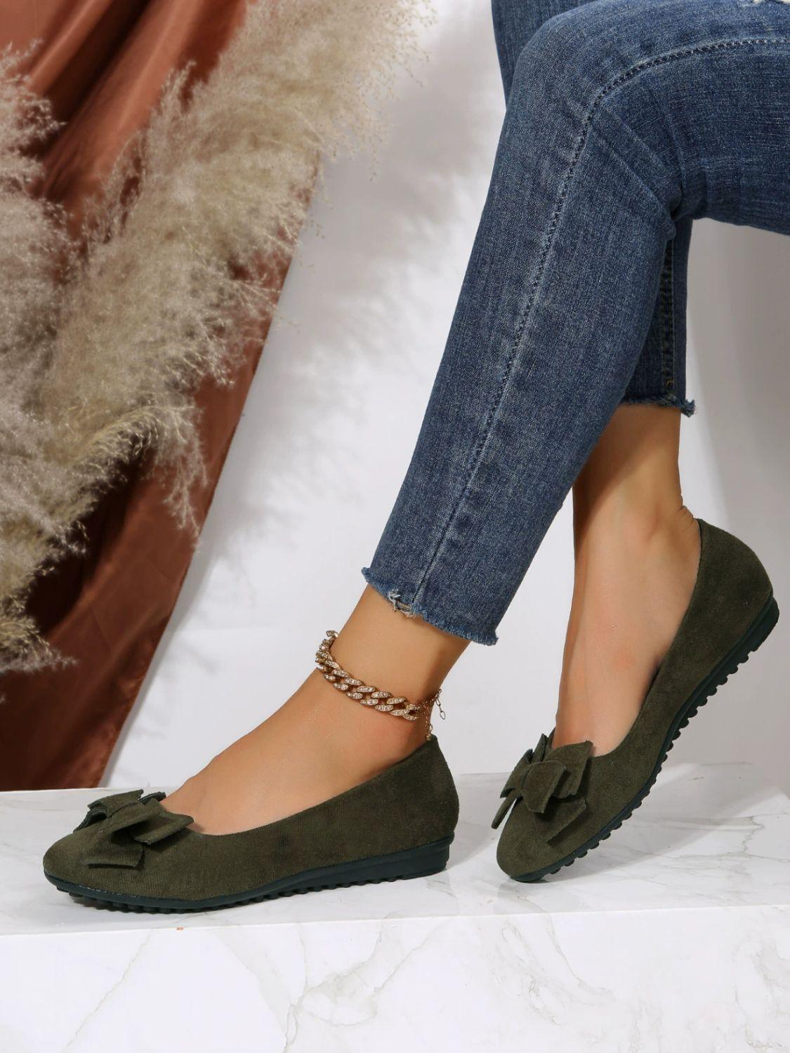 Bow Solid Color Round Toe Flat Slip-Ons - Clothes For Her Online Store