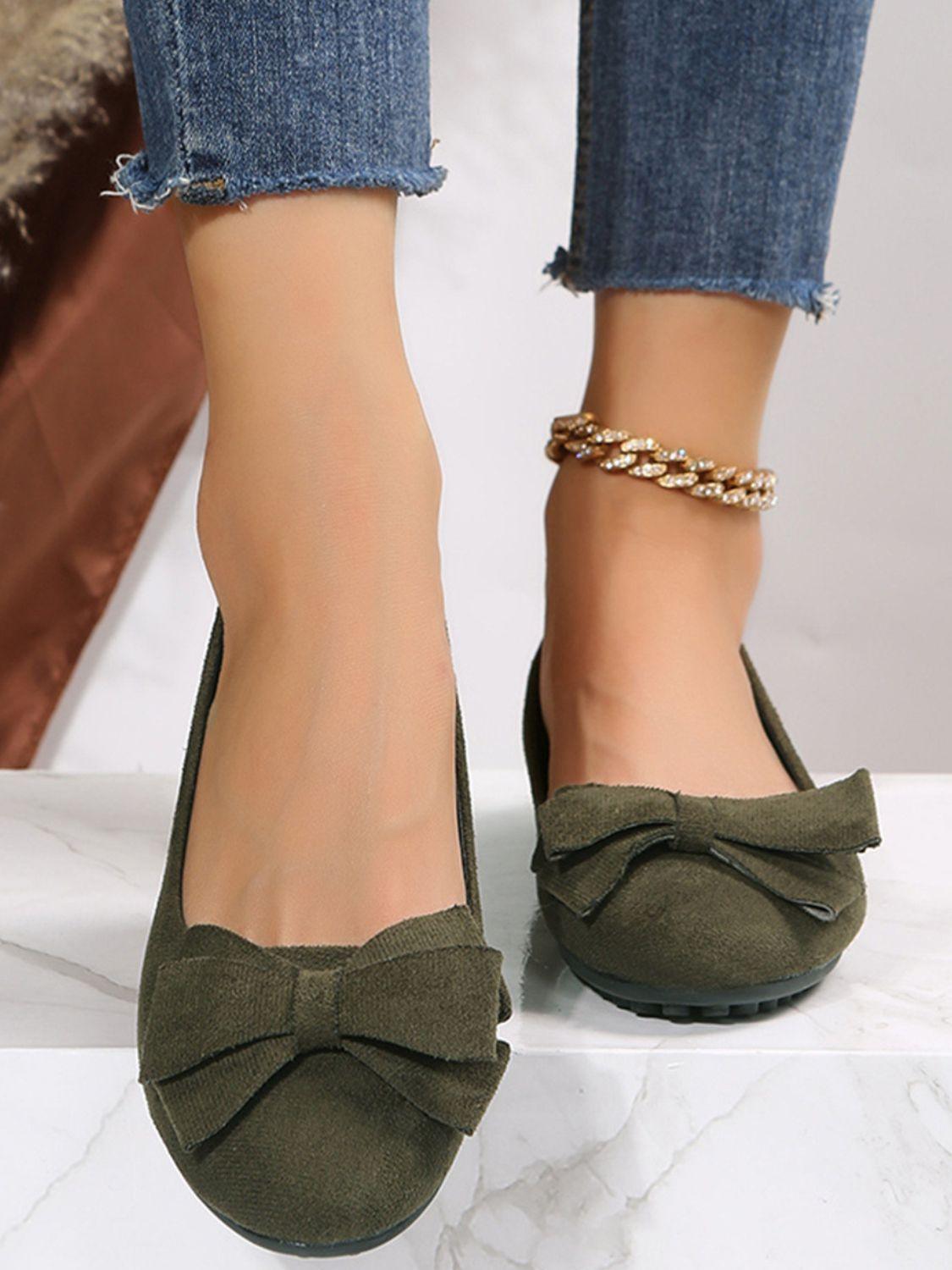 Bow Solid Color Round Toe Flat Slip-Ons - Clothes For Her Online Store
