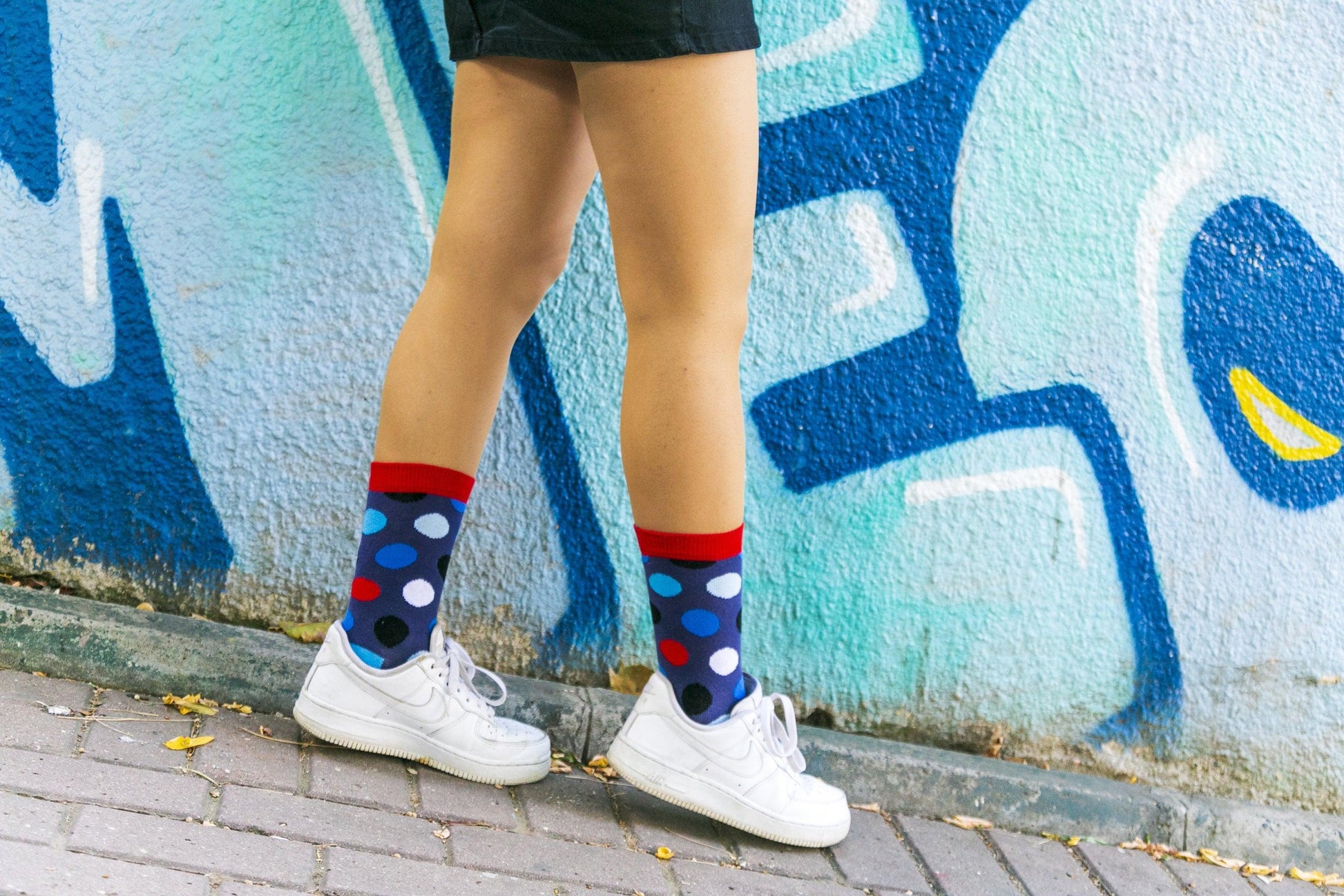 Women's Red Admiral Dot Socks