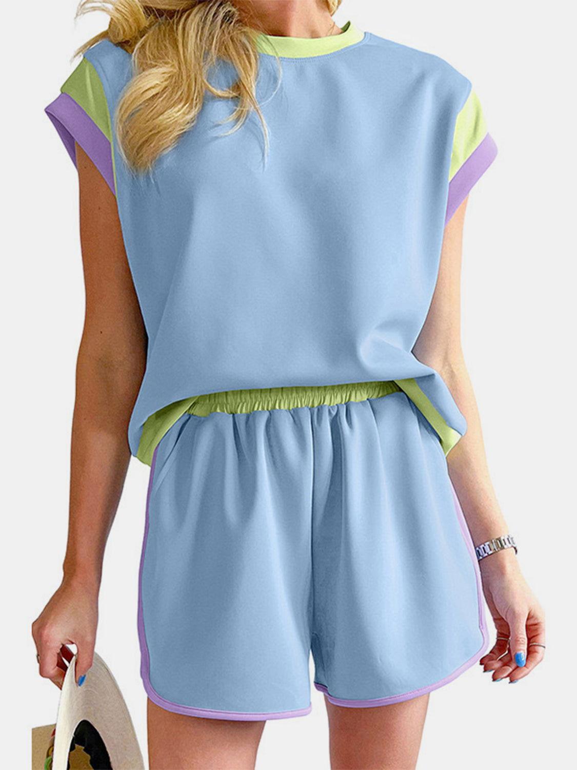 Contrast Round Neck Top and Shorts Set - Clothes For Her Online Store