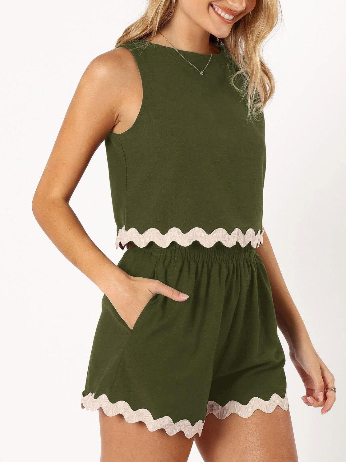 Contrast Trim Round Neck Top and Shorts Set - Clothes For Her Online Store