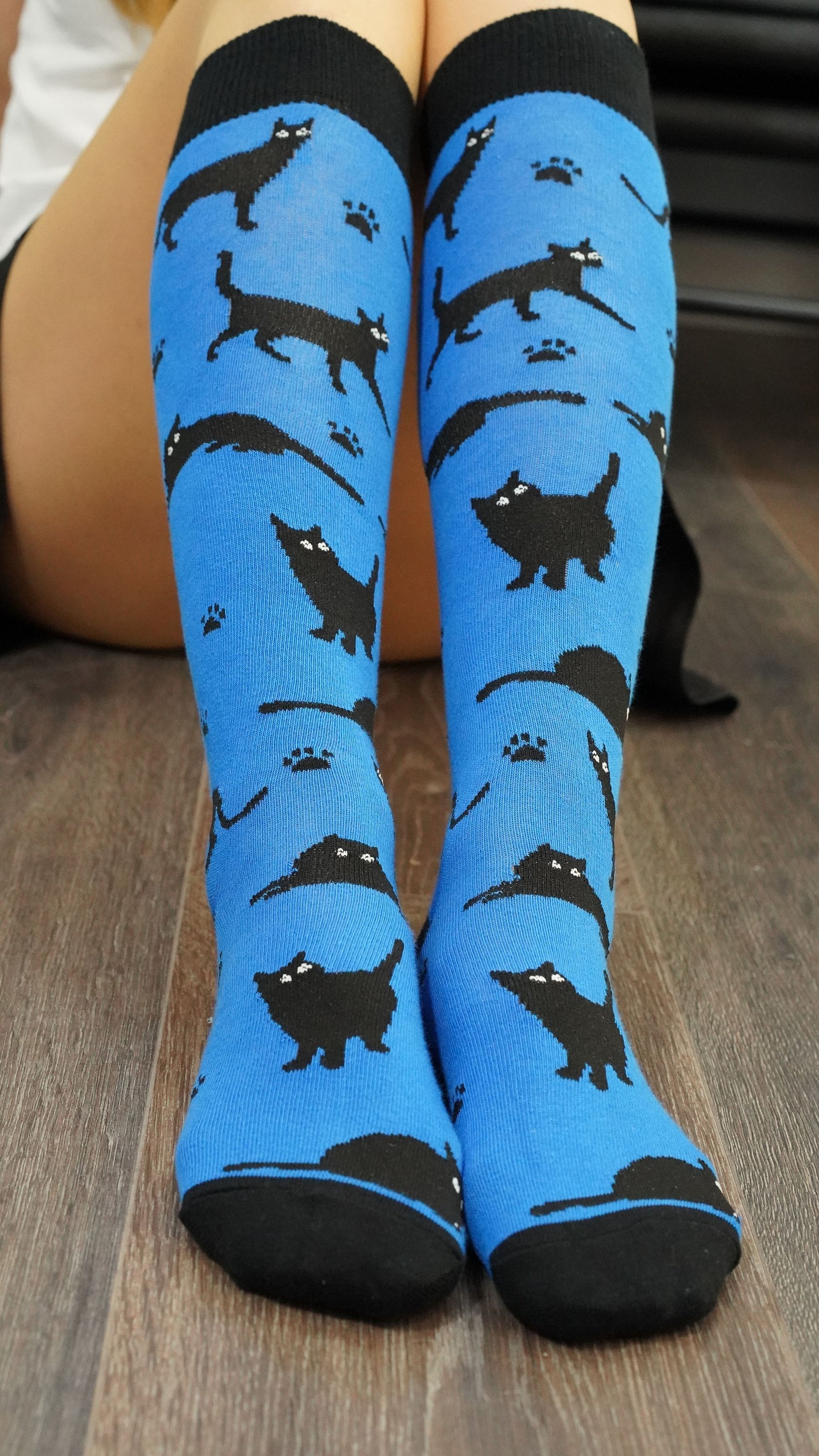 Women's Shadow Cat Knee High Socks