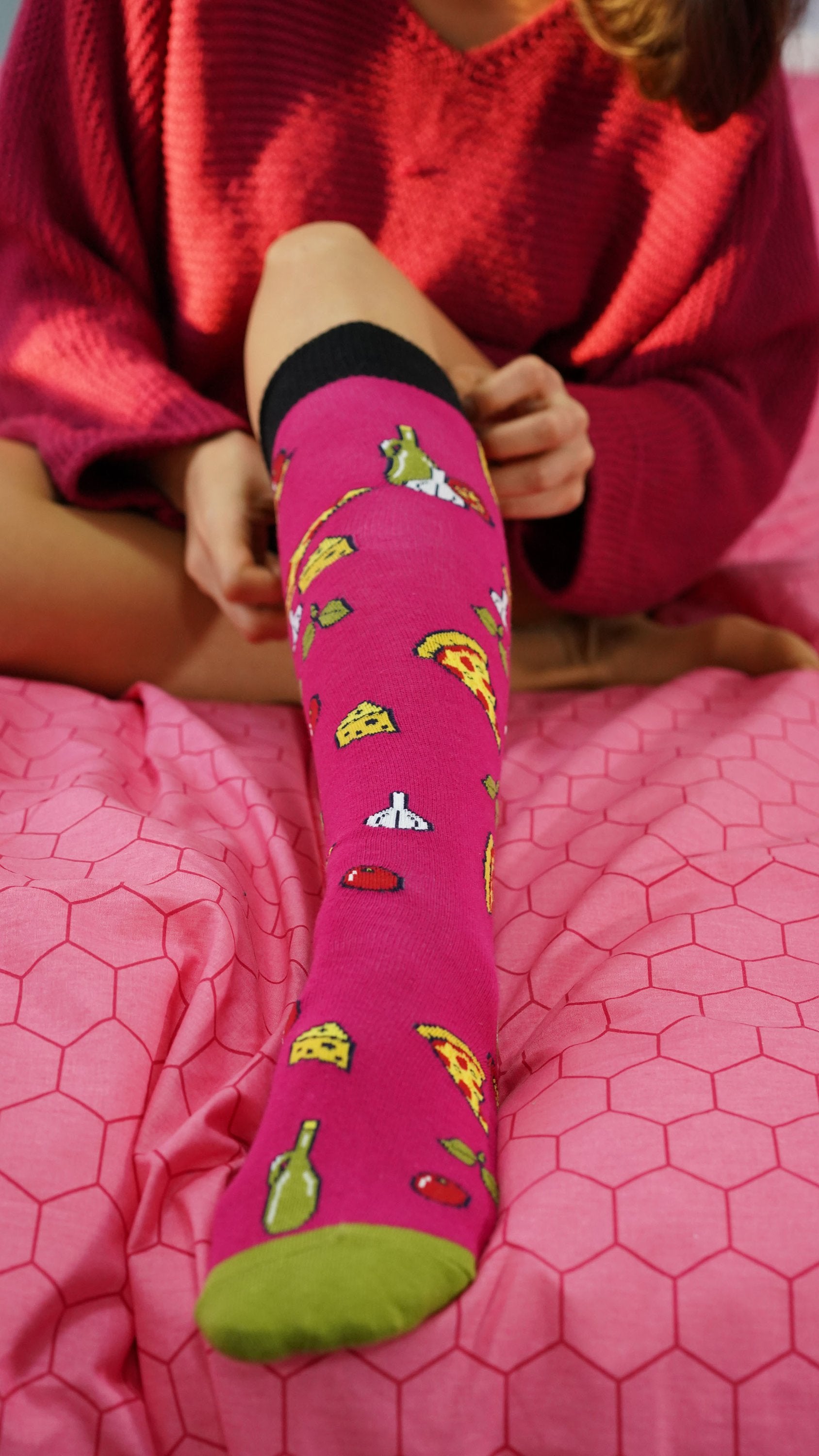 Women's Pizza Chef Knee High Socks