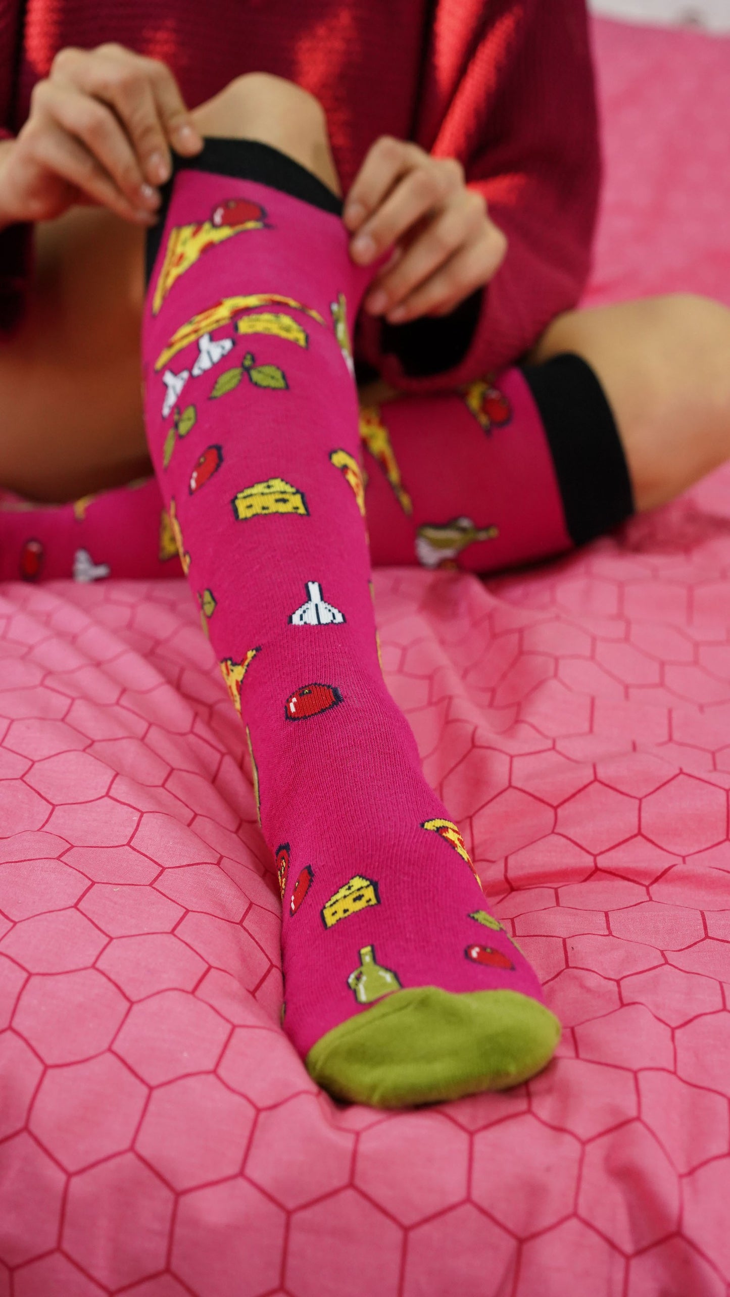 Women's Pizza Chef Knee High Socks