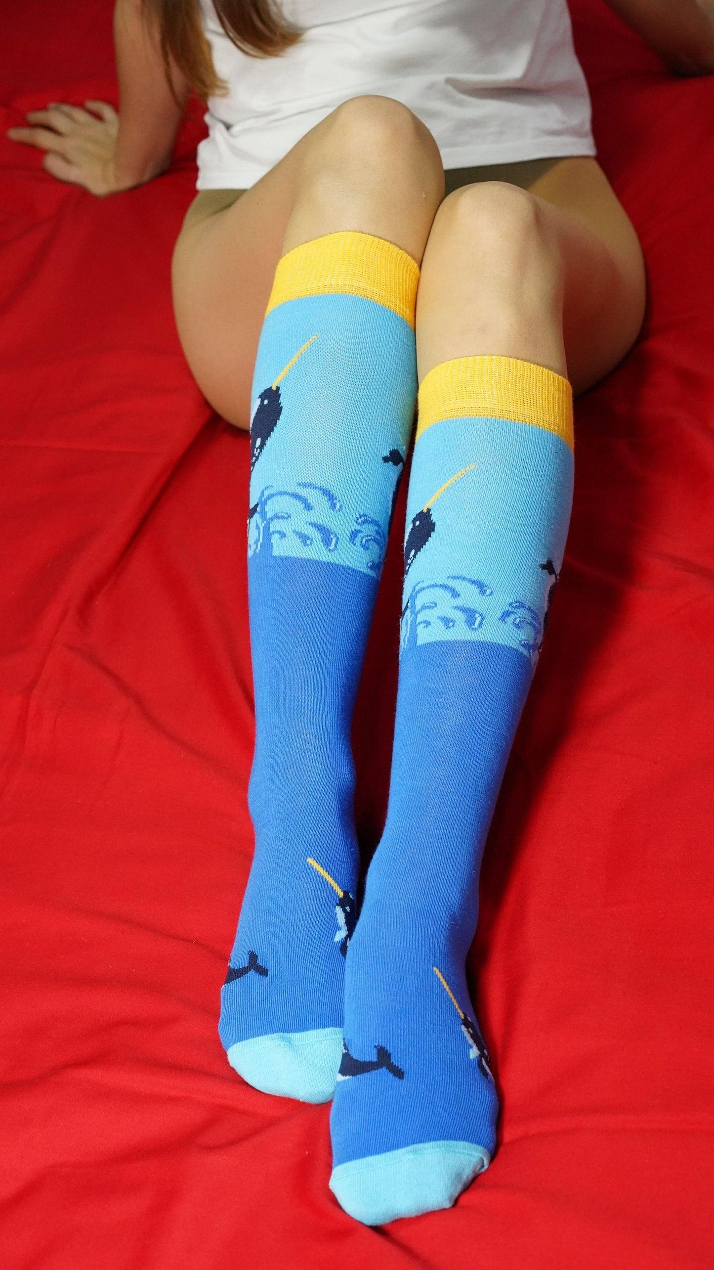 Women's Animal Planet Knee High Socks Set