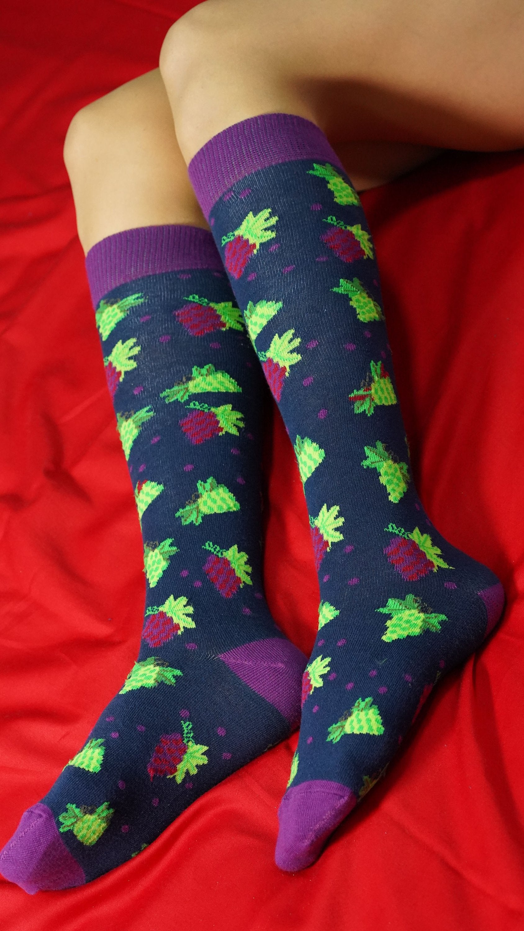 Women's Grape Knee High Socks