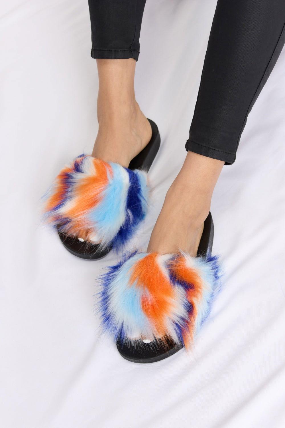 Forever Link Plush Open-Toe Sandals - Clothes For Her Online Store