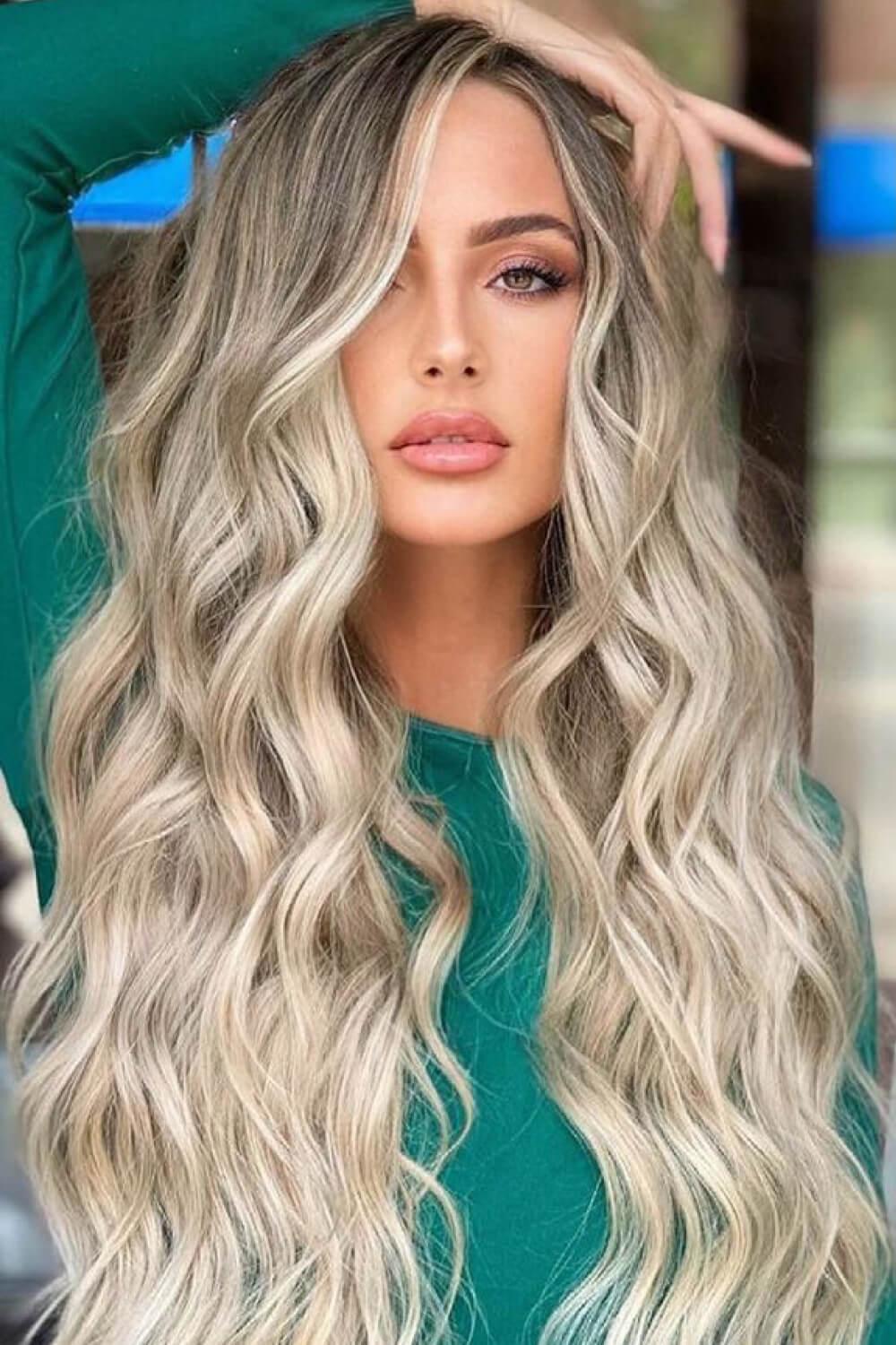Full Machine Made Long Wave Wigs 26'' - Clothes For Her Online Store