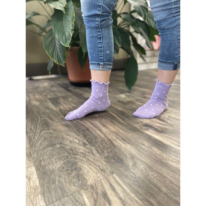 Women's Bamboo Socks - Low Cut Quarter Scalloped Edge Pastel Colors