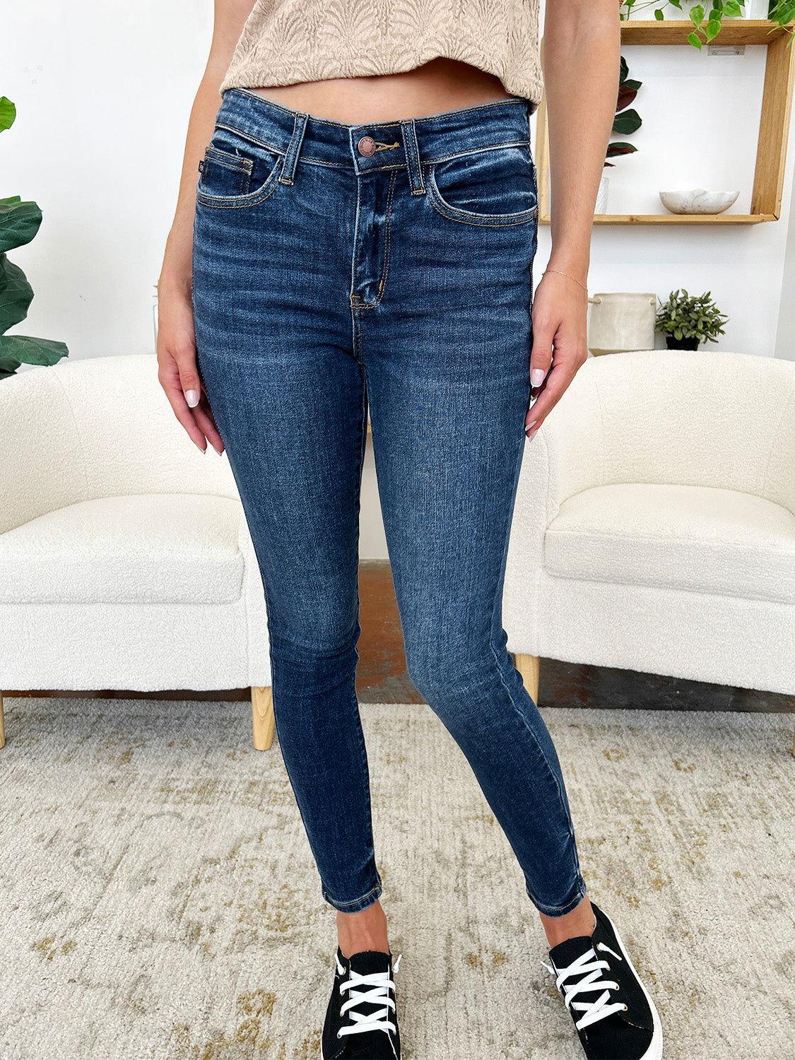 Judy Blue Full Size Classic Handsand Skinny Jeans - Clothes For Her Online Store