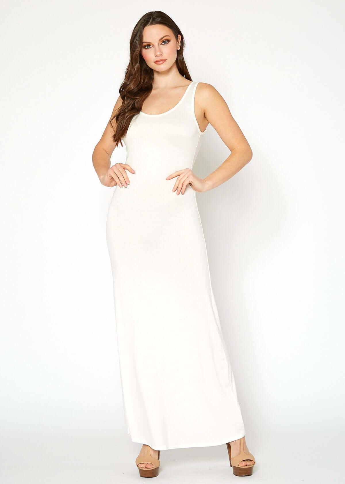 Women's Sleeveless Scoop Neck Maxi Dress