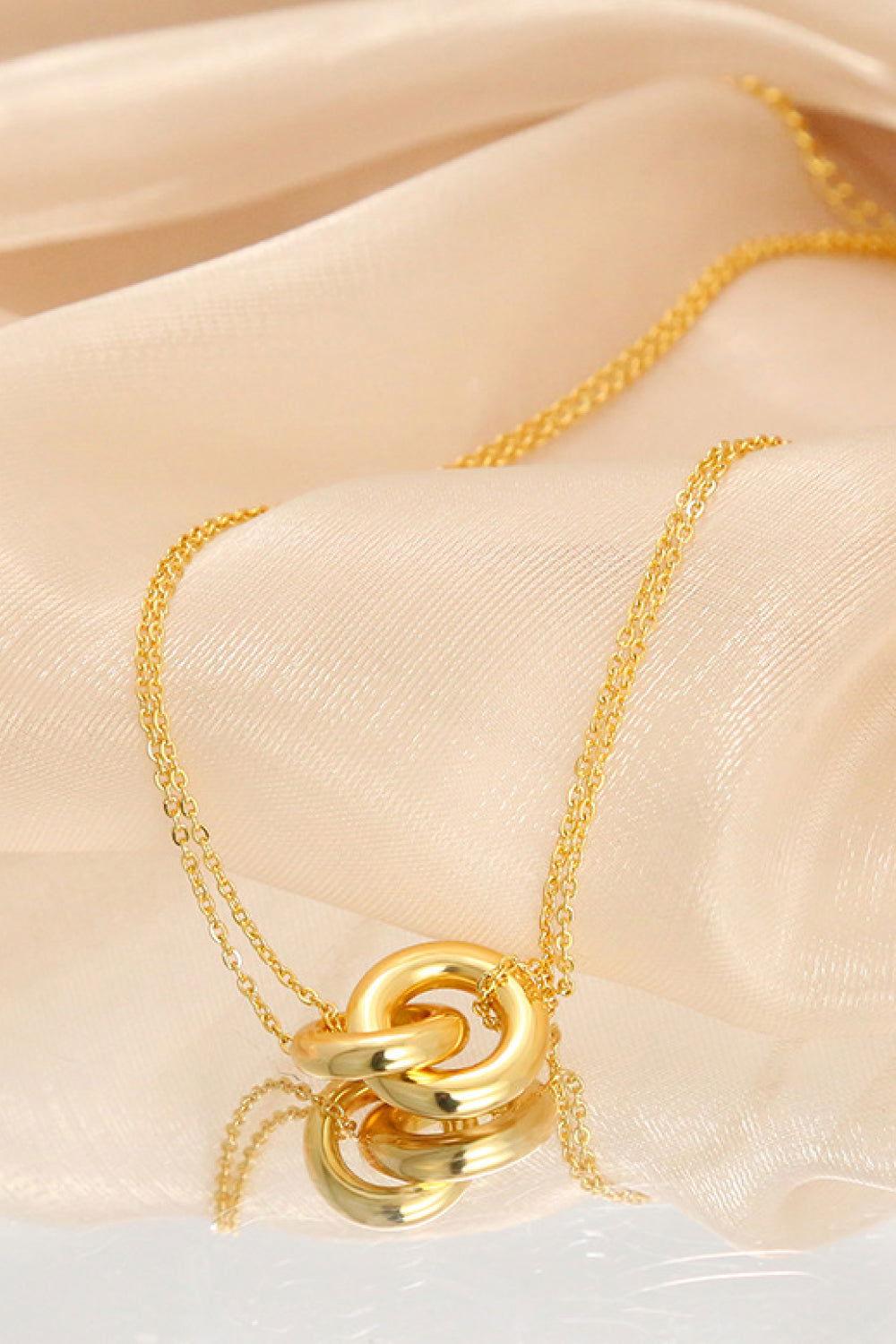 Linked Ring Pendant Chain Necklace - Clothes For Her Online Store