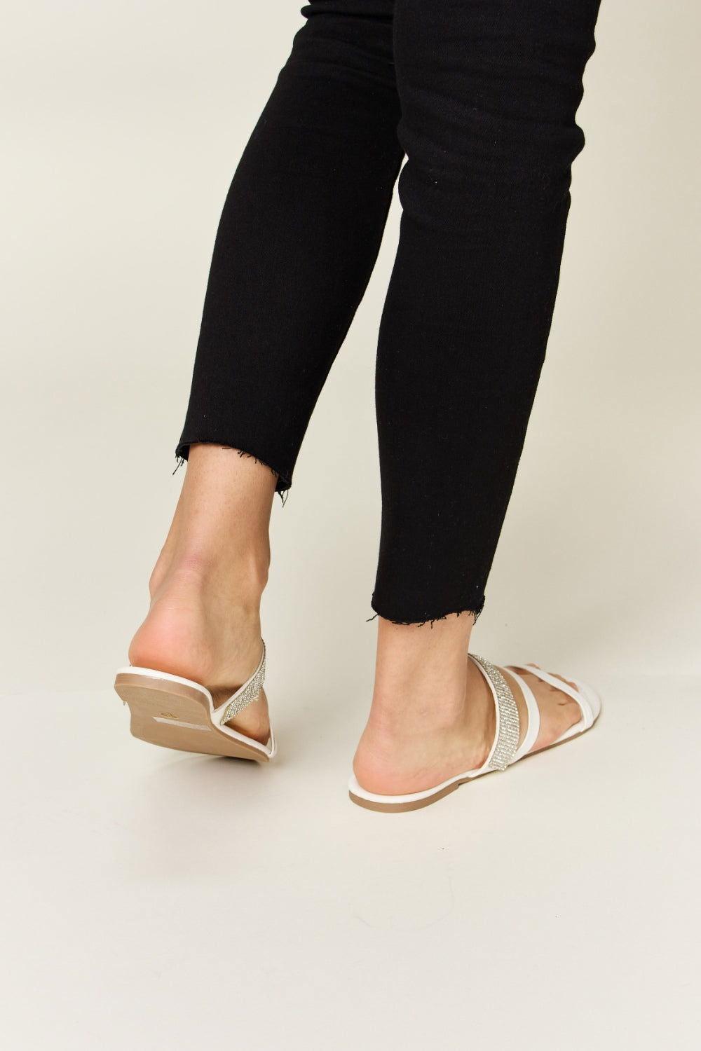WILD DIVA Rhinestone Strappy Flat Sandals - Clothes For Her Online Store