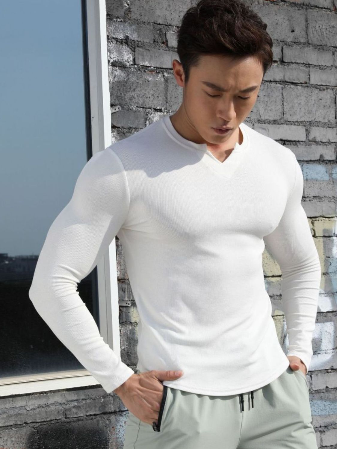 Men's Plus Size Notched Long Sleeve T-Shirt