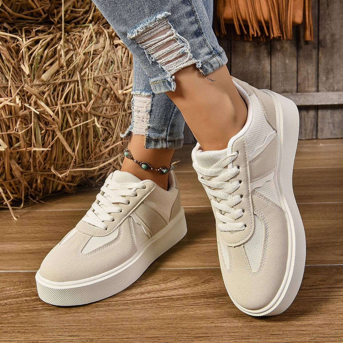 Lace Up Round Toe Contrast Sneakers