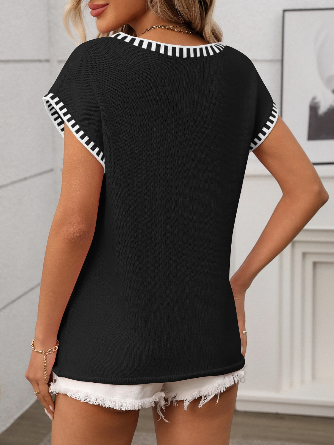 Contrast Trim V-Neck Short Sleeve Knit Top - Clothes For Her Online Store