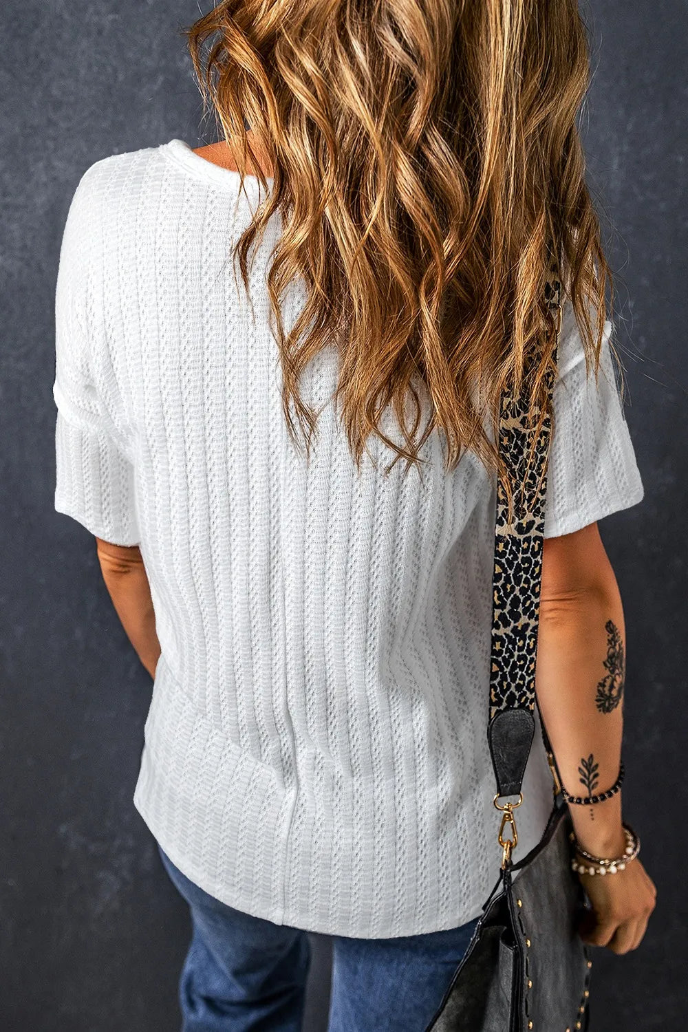 Textured Hollow Grommet Placket Split Neck Short Sleeve Top